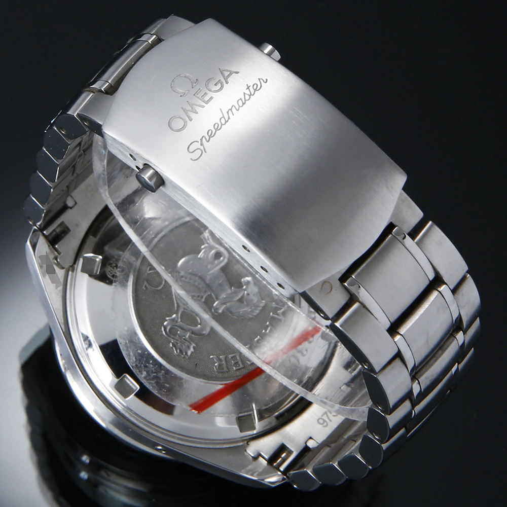 오메가 스피드마스터 트리플 데이 상세 이미지