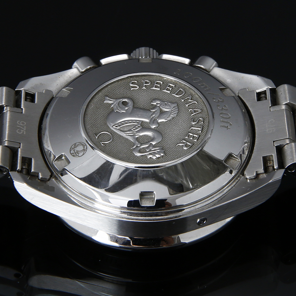 오메가 스피드마스터 트리플 데이 상세 이미지