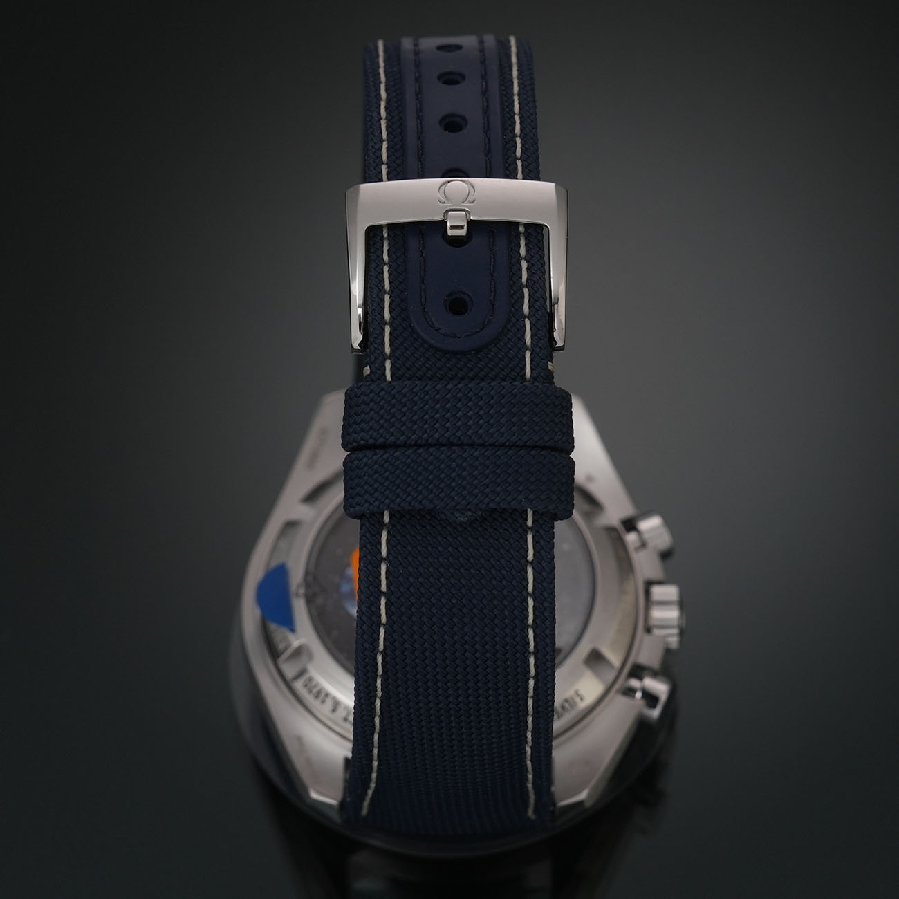 오메가 스피드마스터 크르노 실버 스누피 어워드 상세 이미지