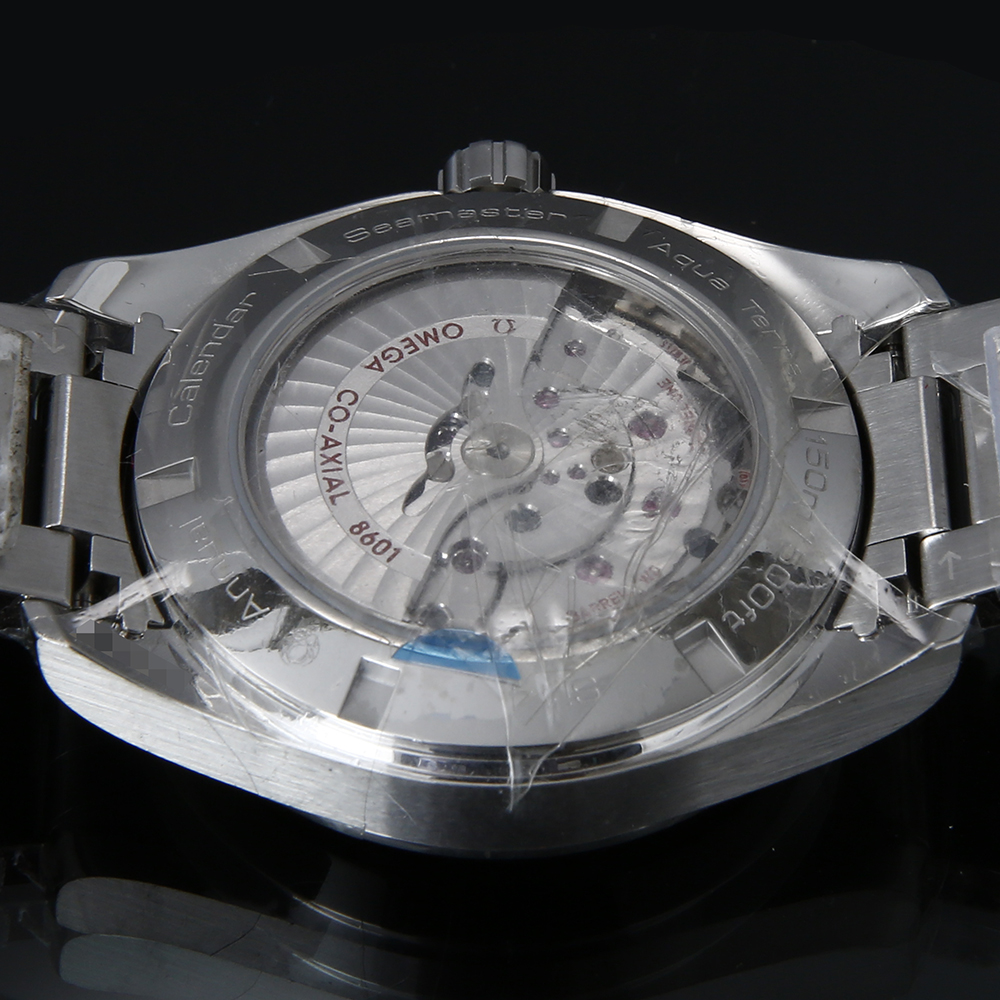 오메가 씨마스터 아쿠아테라 애뉴얼 캘린더 상세 이미지