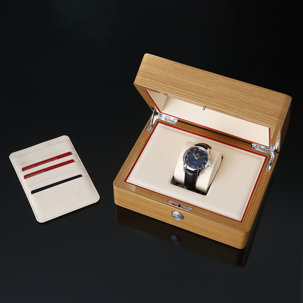 오메가 드빌 아워 비전 코엑셜