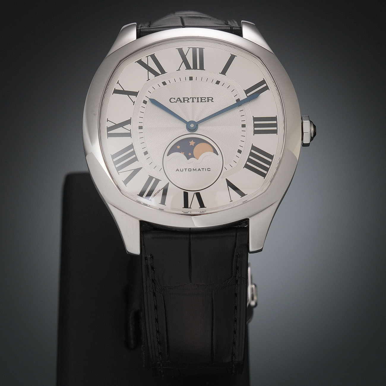 까르띠에 드라이브 라지 문페이즈 상세 이미지