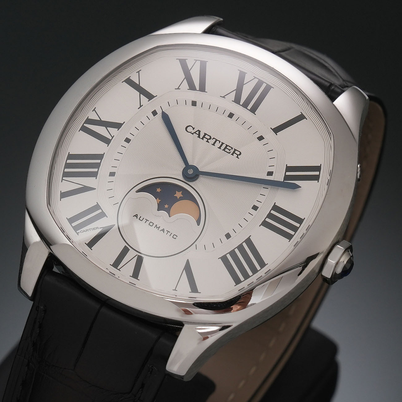 까르띠에 드라이브 라지 문페이즈 상세 이미지