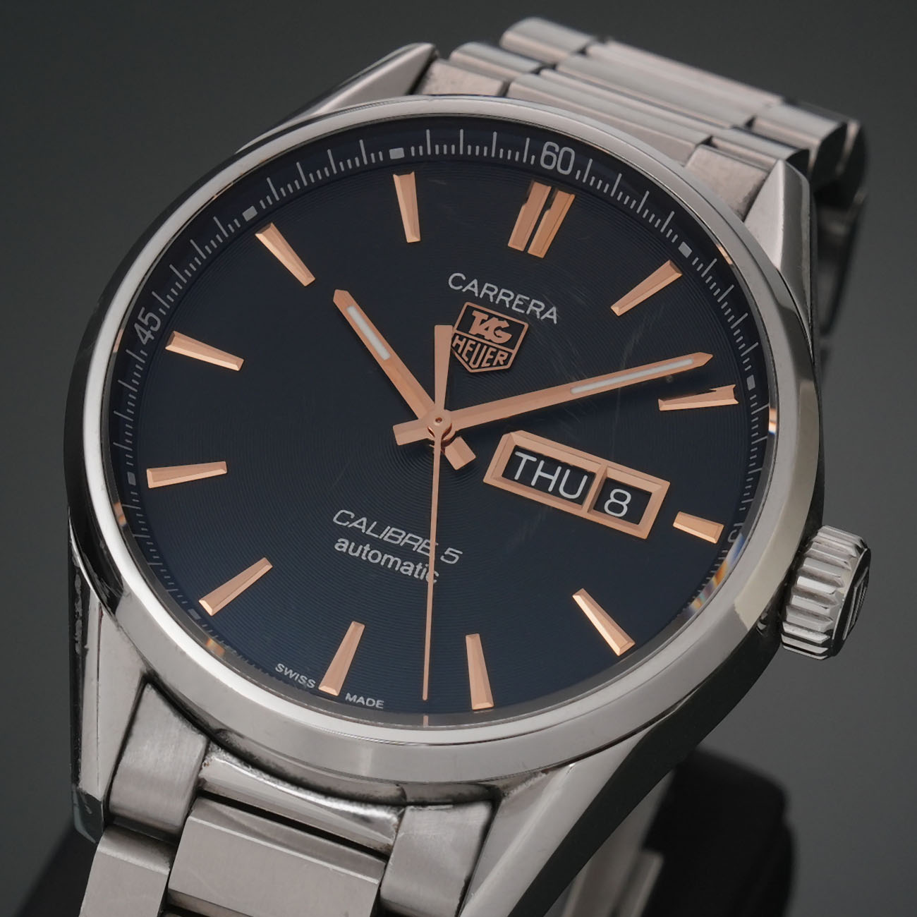 태그호이어 까레라 데이데이트 상세 이미지