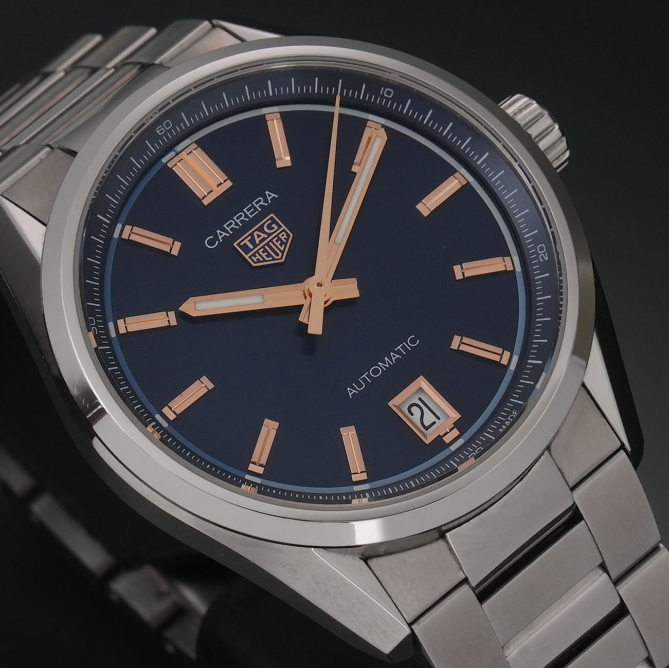 태그호이어 까레라 데이트 상세 이미지