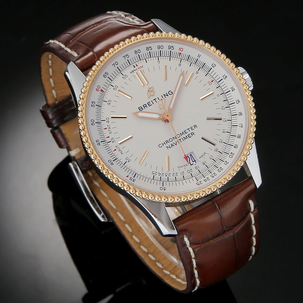 브라이틀링 네비타이머 상세 이미지