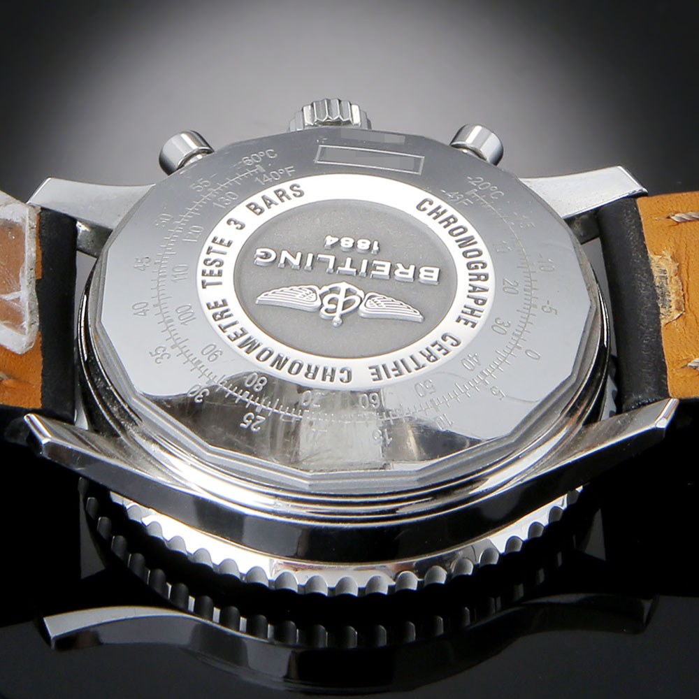 브라이틀링 네비타이머 크르노 상세 이미지