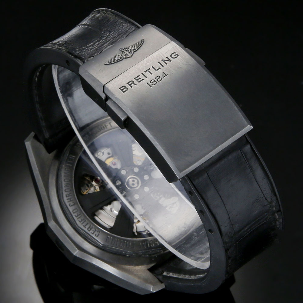 브라이틀링 네비타이머 크로노