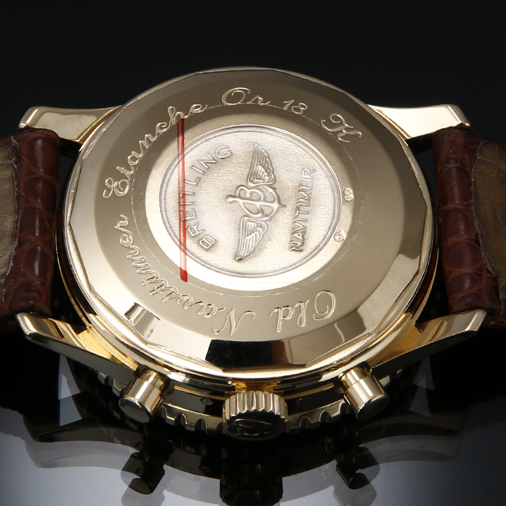 브라이틀링 네비타이머 상세 이미지