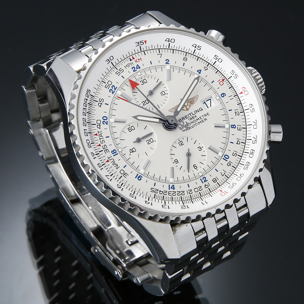 브라이틀링 네비타이머 월드 상세 이미지