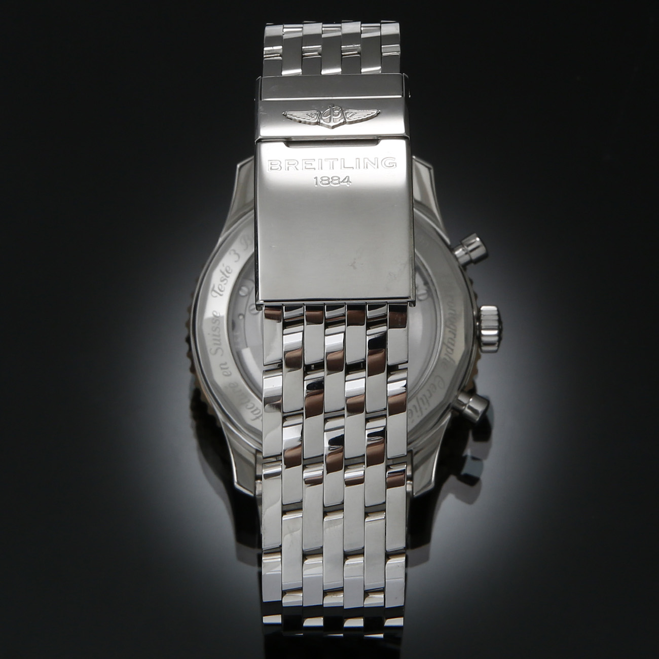 브라이틀링 네비타이머 B01 크로노 상세 이미지