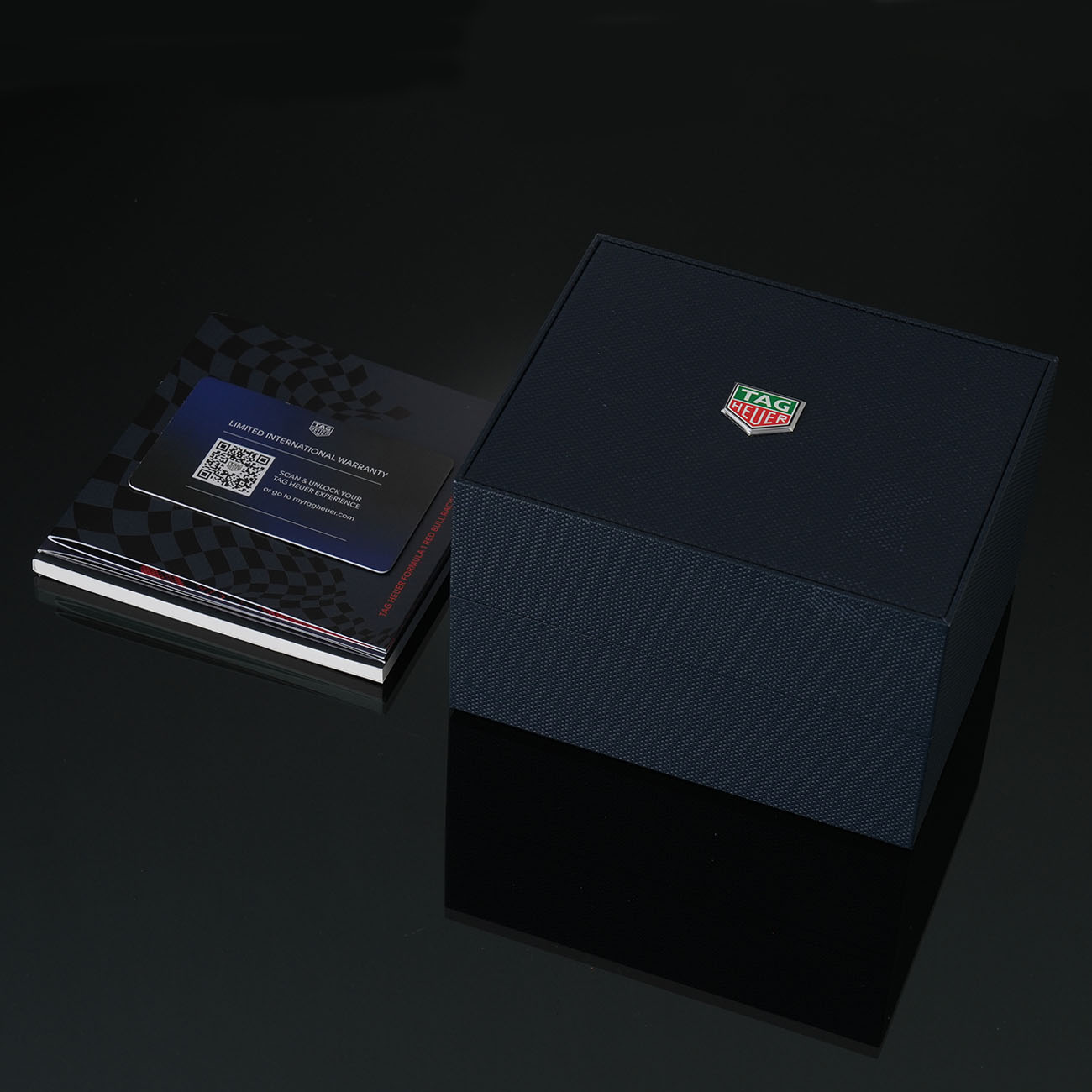 태그호이어 포뮬러 1 크로노 X 레드불레이싱